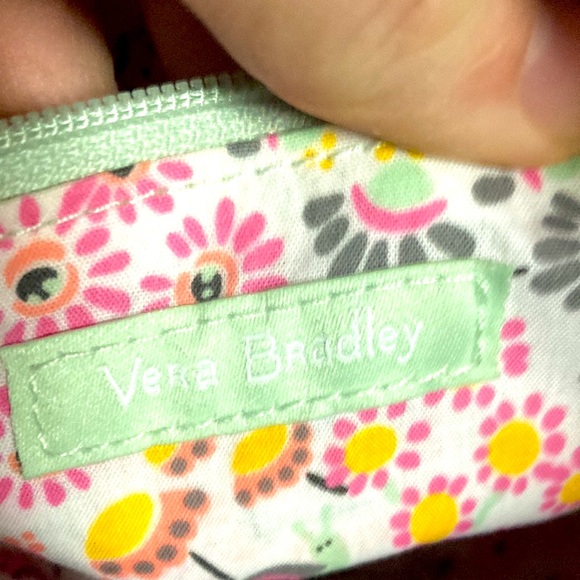 GORGEOUS NEVER USED Vera Bradley crossbody - Picture 8 of 10